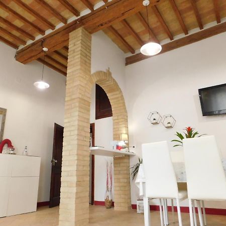 Otello Guest House Μονταλτσίνο Εξωτερικό φωτογραφία